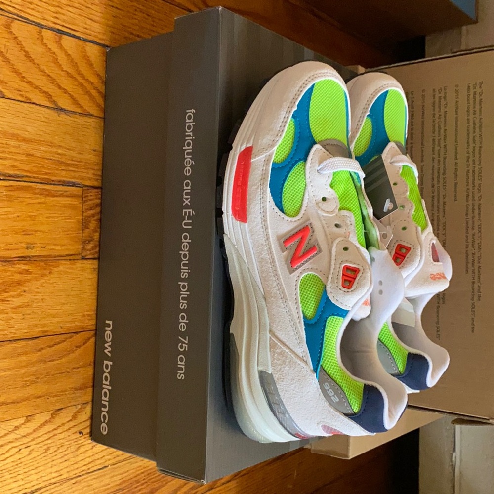 New Balance 992 - Picture 6 of 6